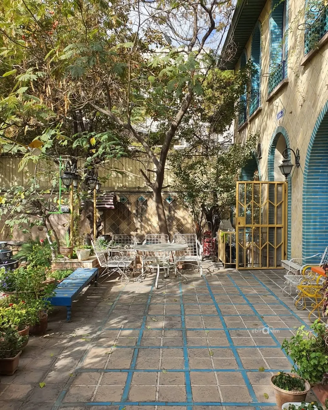 اقبال واحدی مجری تلویزیون و خانه لوکسش اقبال واحدی مجری تلویزیون و خانه لوکسش