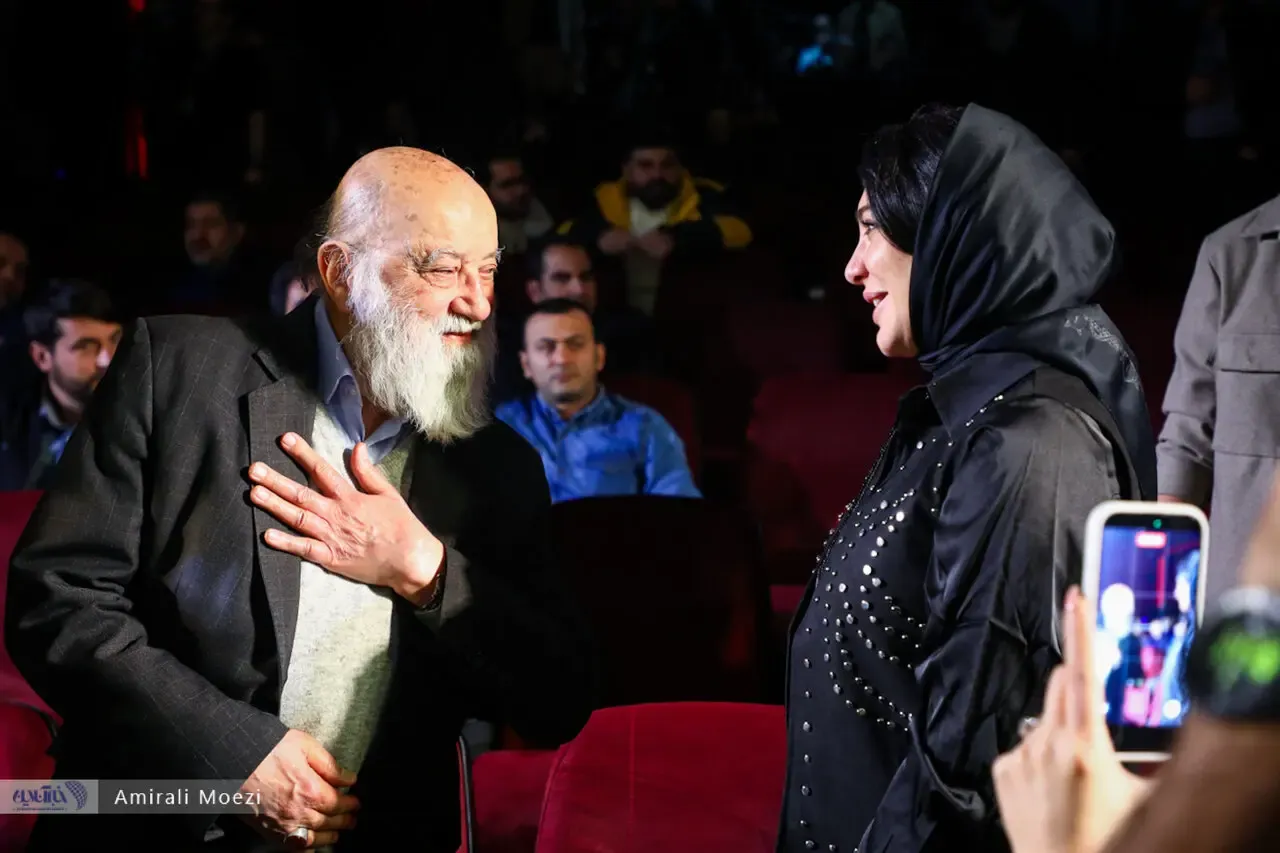 سلاف فواخرجی