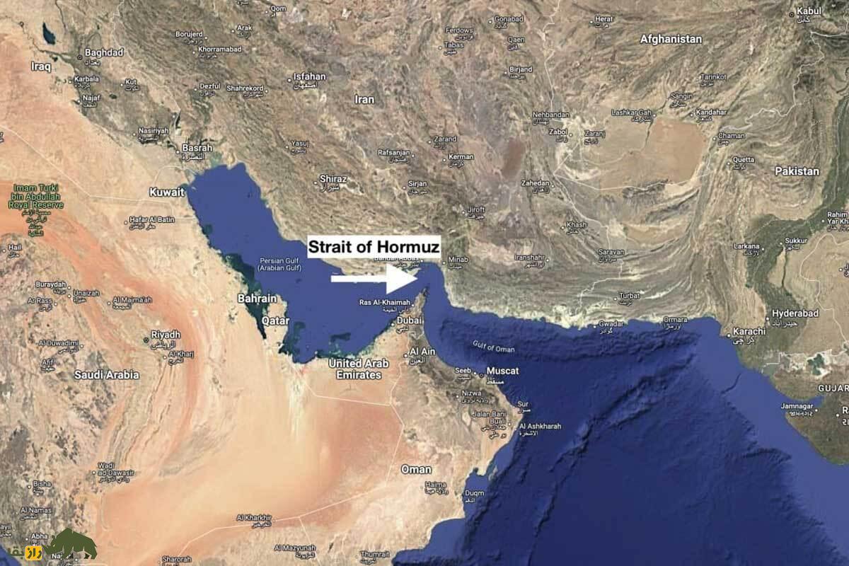 تنگه هرمز؛ طول و عرض تنگه هرمز چقدر است؟ عمیق‌ترین نقطه تنگه هرمز چند متر است؟ و چطور به گلوگاه طلایی جهان تبدیل شد؟