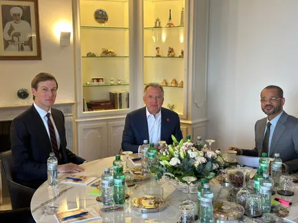 (عکس) ماجرای آجیل ایرانی روی میز ویتکاف و کوشنر در ژنو چه بود؟