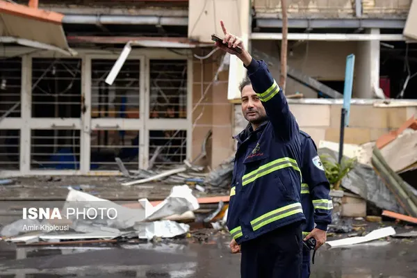 تصاویر حمله به اورژانس نازی&zwnj;آباد