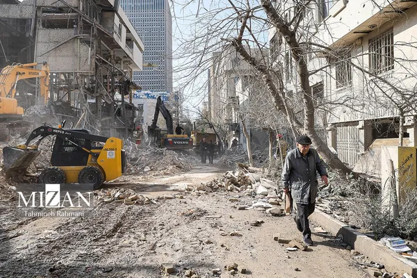 آثار حمله هوایی به خیابان ملک الشعرای بهار