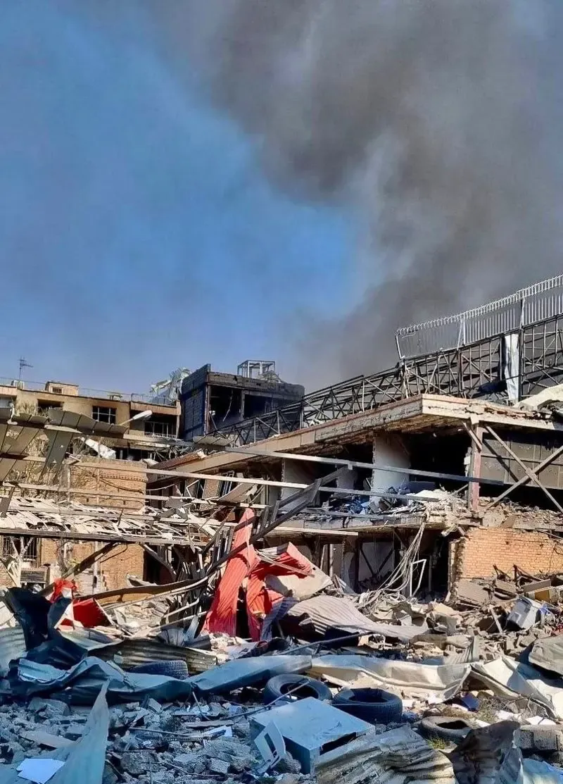 حمله هوایی به انستیتو پاستور