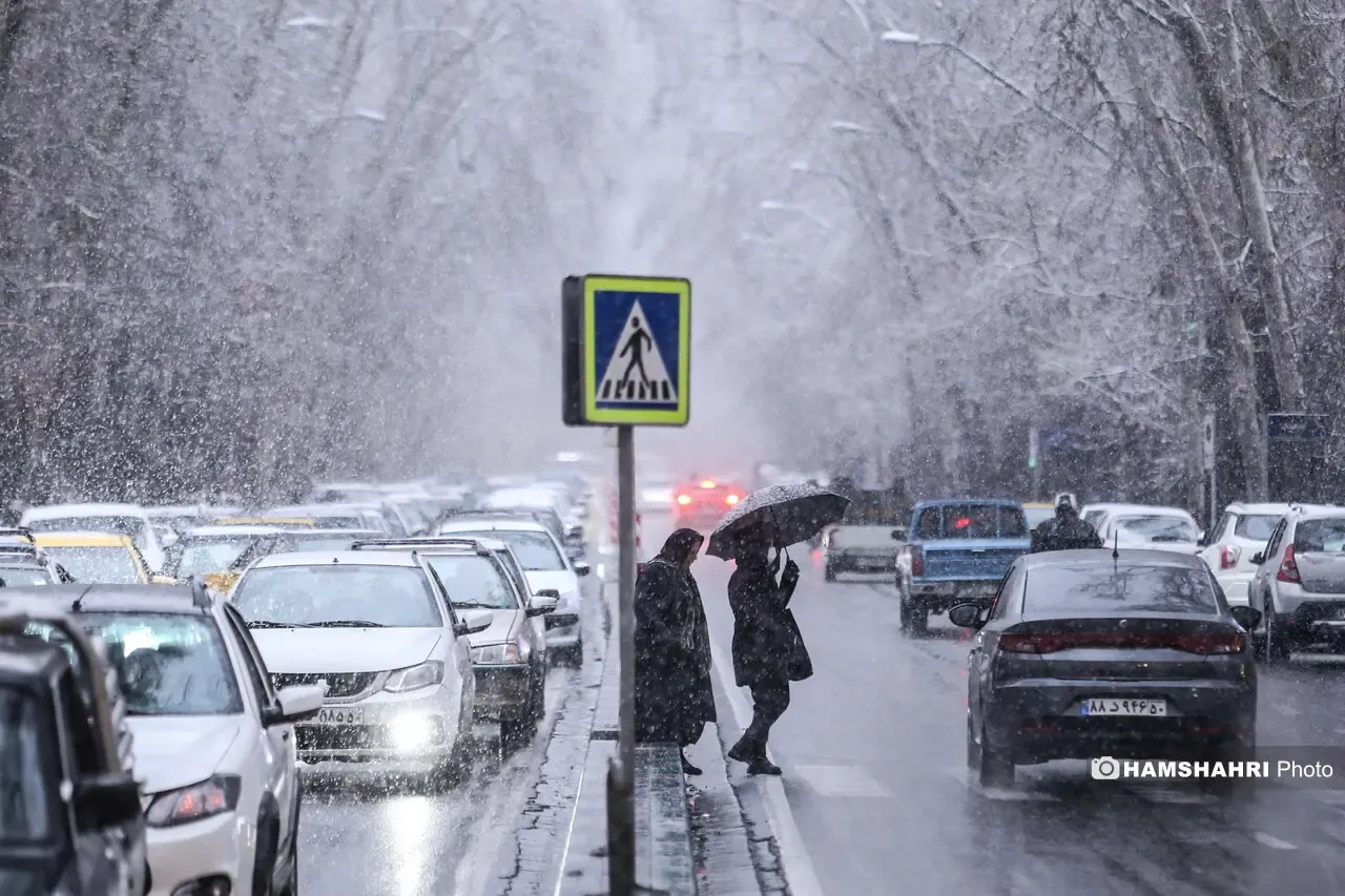 بارش برف در شمال تهران بارش برف در شمال تهران