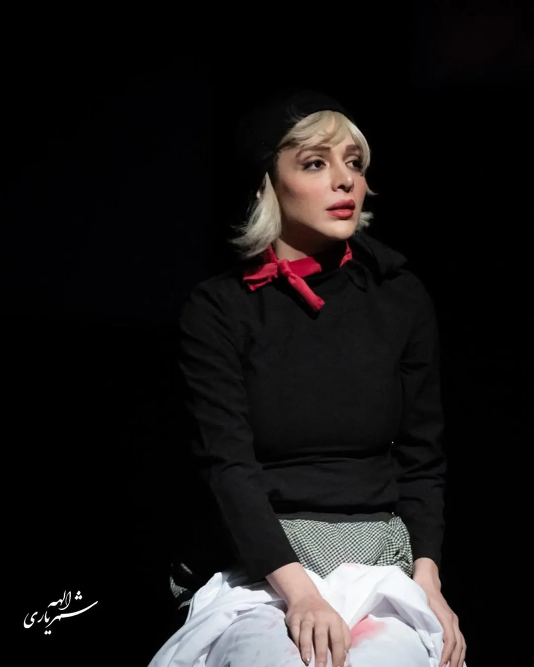 المیرا دهقانی در یک نمایش