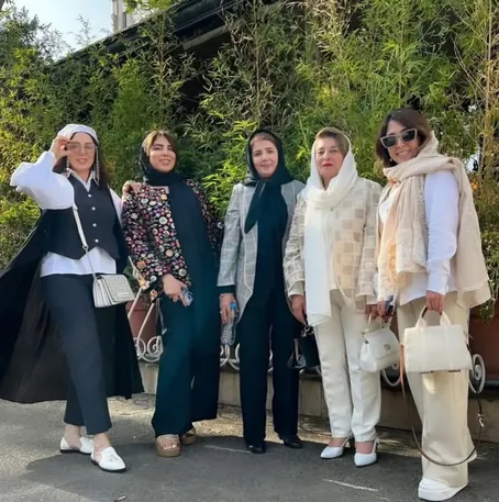 عکس جدید لیلا بلوکات در کنار اعضای خانواده‌اش
