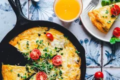 خیالتان از بابت شام راحت است!/ «فریتاتا» غذای سریع و همه‌پسند ایتالیایی را یاد بگیرید