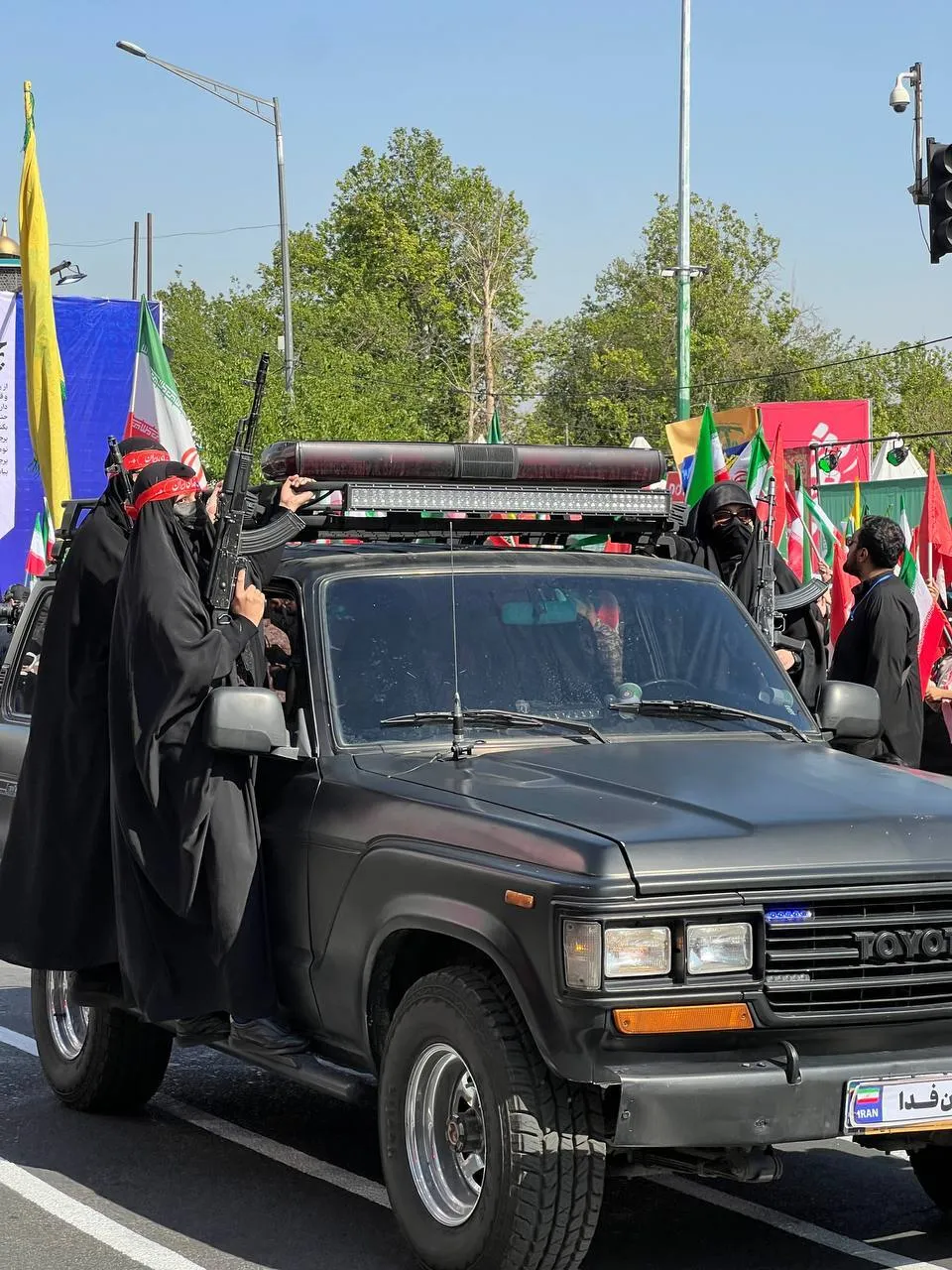 همایش دختران جانفدا