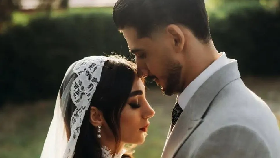 ازدواج امیرحسین سام دلیری و هدیه هزارجریبی؛ هدیه هزارجریبی کیست و درکدام تیم بازی می‌کند؟