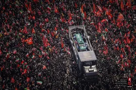 فیلم پربازدید از حضور میلیونی مردم تهران در تشییع رهبر انقلاب