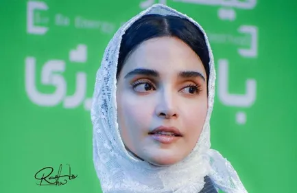 (عکس) تونل زمان؛ «الهه حصاری» ۲۱ ساله در کنار «حامد بهداد»؛ ۱۵ سال قبل