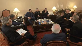 اکسیوس: ایران در پیشنهاد خود یک ماه ضرب‌الاجل برای توافقی شامل بازگشایی تنگه هرمز، پایان محاصره دریایی آمریکا و خاتمه جنگ تعیین کرده است