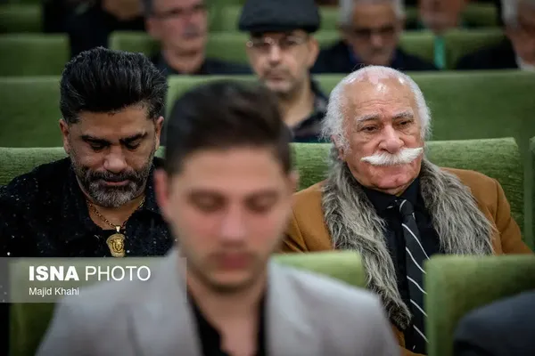 بازیگران پیشکسوت در مراسم یادبود عنایت بخشی