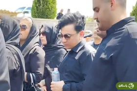 ویدئو | گریه شدید محسن ابراهیم‌زاده در مراسم ختم بادیگاردش