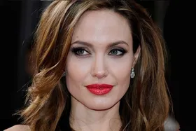 تصاویر جدید و جذاب از آنجلینا جولی در فستیوال ونیز