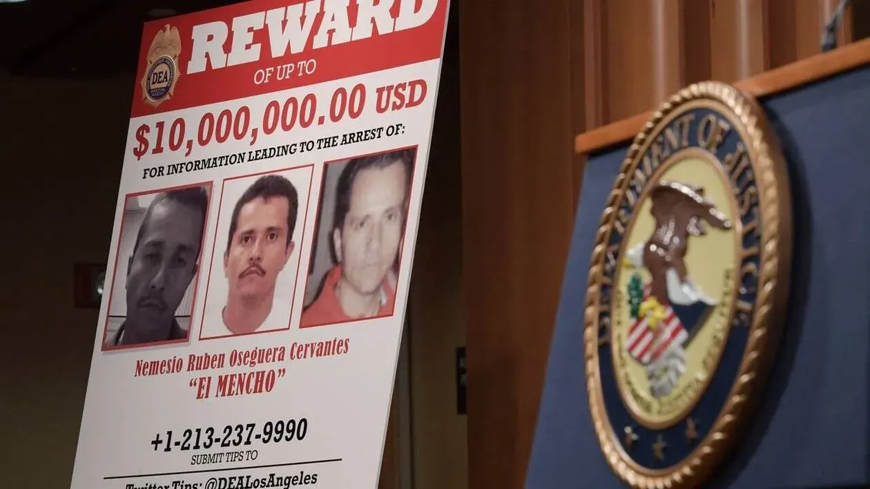 اِل مِنچو کیست