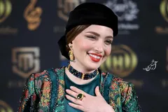 (عکس) استایل خاص بهنوش طباطبایی در جشن حافظ