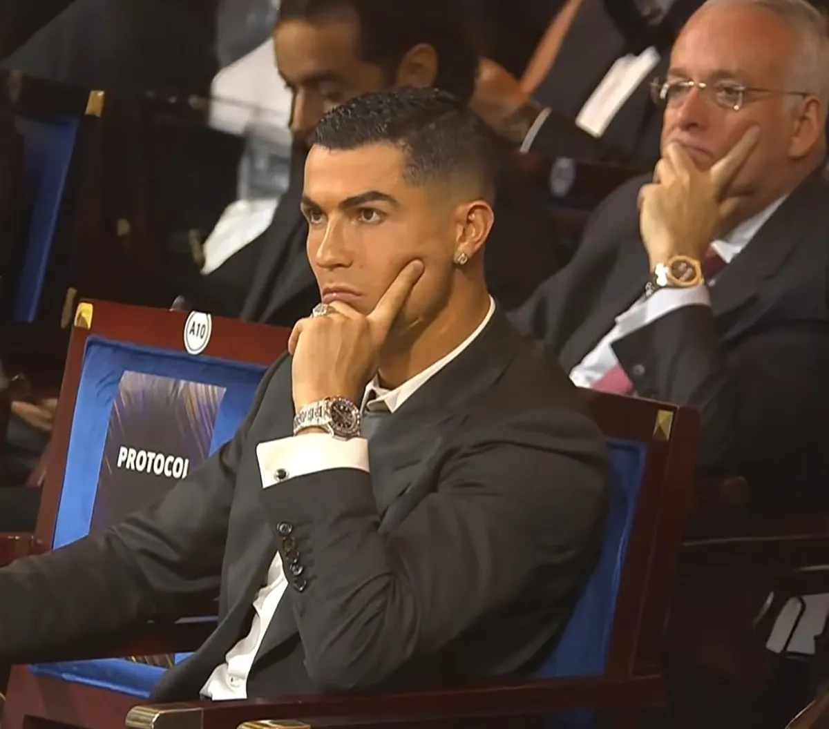 ساعت لوکس رونالدو