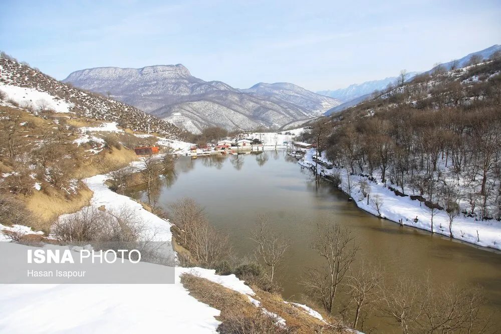 دریاچه شورمست در برف