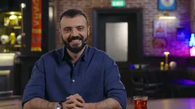 (ویدئو) شغل ابوطالب حسینی قبل از شهرت؛ دوست دارم برسم به اونجایی که دیگه ادامه ندم