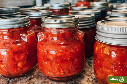 طرز تهیه کنسرو گوجه فرنگی در ۵ مرحله؛ زمستان هم گوجه تازه دارید!