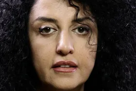 نرگس محمدی؛ از جایزه صلح نوبل تا محکومیت به حبس و تبعید