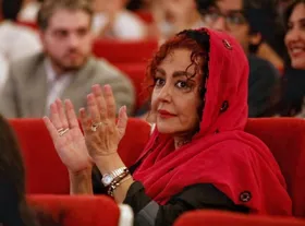 شقایق فراهانی در یک مراسم سینمایی با تیپی متفاوت ظاهر شد