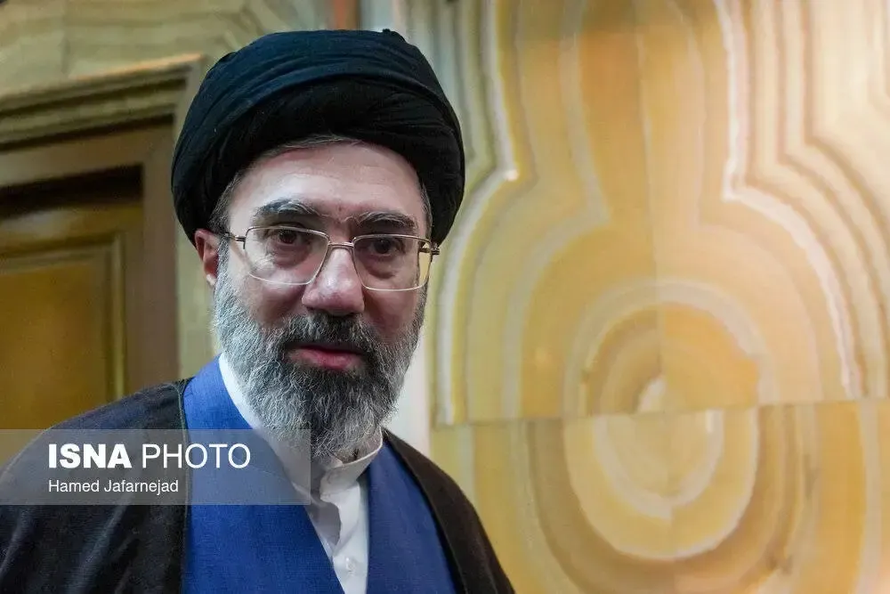 بیوگرافی سید مجتبی خامنه‌ای دومین فرزند رهبر انقلاب