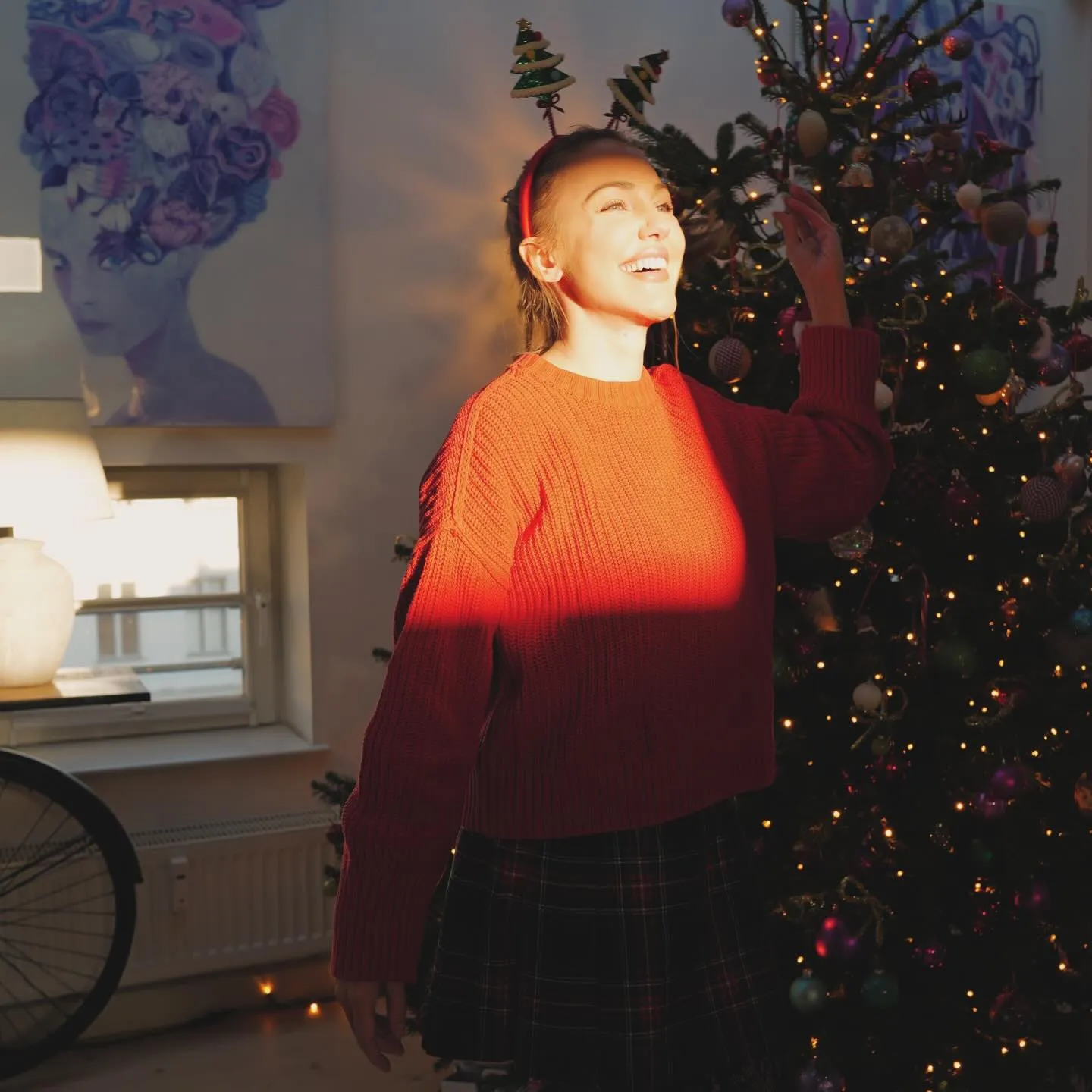 کریسمس مریم اوزلی بازیگر سریال حریم سلطان