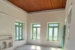 (عکس) قبل و بعد باورنکردنی از بازسازی خانه قدیمی در آمل توسط مهسا و محمد