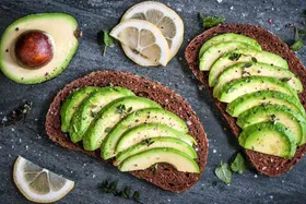 آووکادو خطر ابتلا به دیابت را فقط در زنان کاهش دهد