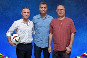 ویدئو | وقتی هوتن شکیبا صدای آقای همساده را از محمد بحرانی می‌دزدد