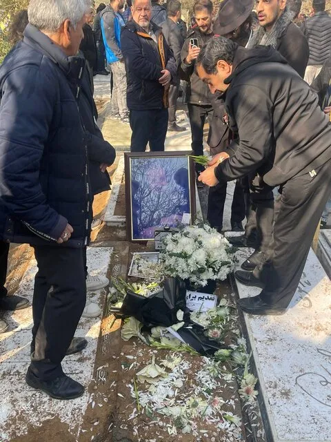 نخستین تصاویر از مراسم خاکسپاری سعید پیردوست