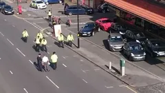 حمله هواداران رضا پهلوی به مرکز اسلامی بیرمنگام در بریتانیا