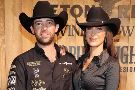 پایان رابطه عاشقانه بلا حدید با سوارکار مشهور تگزاسی پس از ۲ سال