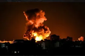 جزئیات حمله آمریکا به بندرعباس و قشم/ شلیک پدافند در تهران/ حمله ایران به کشتی‌های جنگی آمریکا