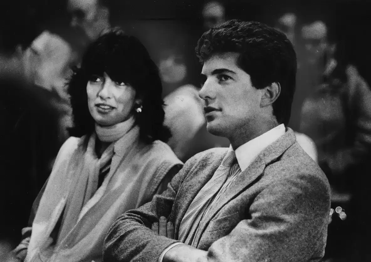 بیوگرافی کریستین امان پور