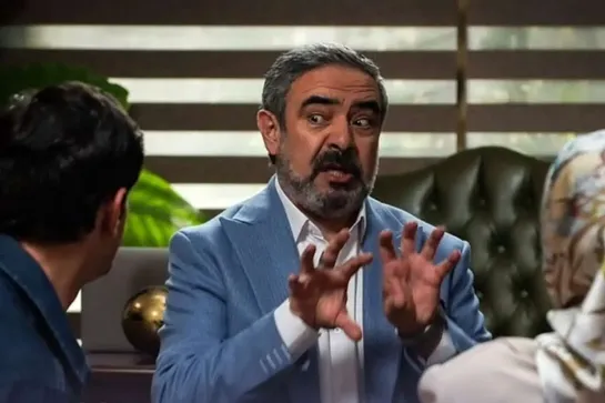 بازپخش سریال شش ماهه مهران مدیری در ماه رمضان