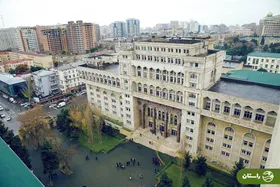 ویدئو |‌ داستان عجیب اخراج دختران ایرانی از دانشگاه آذربایجان؛ ۱۶ دختر دانشجوی ایرانی متهم به کارگری جنسی شدند!