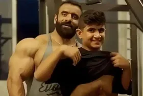 (عکس) تمرین ۲ نفره هادی چوپان و پسرش در باشگاه