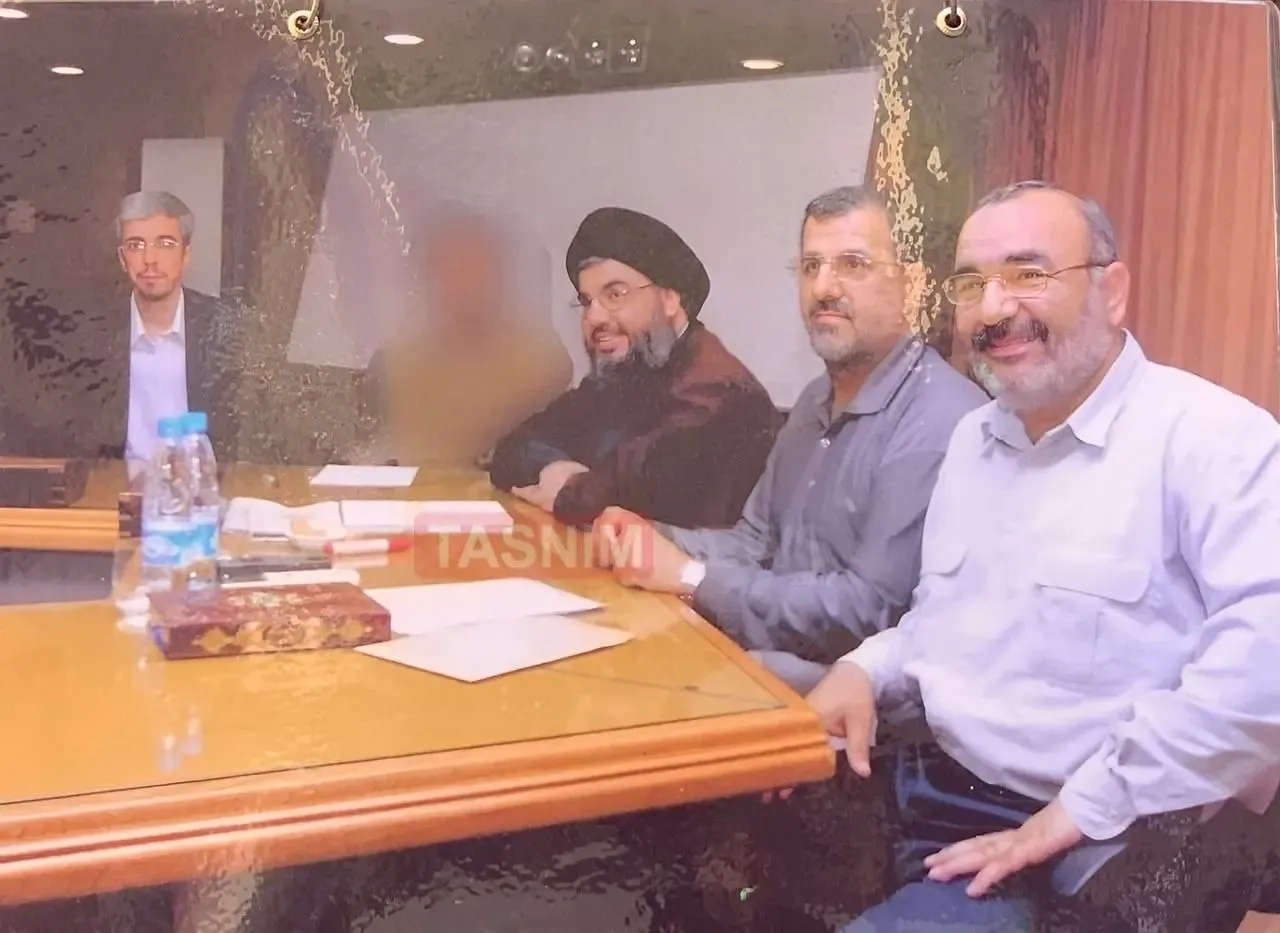سرداران سپاه در کنار سید حسن نصر الله سرداران سپاه در کنار سید حسن نصر الله