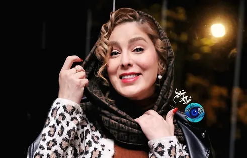 (عکس) استایل جذاب «شیما محمدی» با بافت طرح پلنگی و شال برند