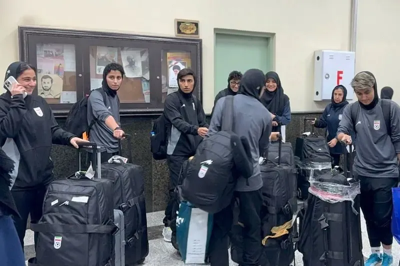  تصاویر؛ تیم ملی فوتبال بانوان وارد ایران شد