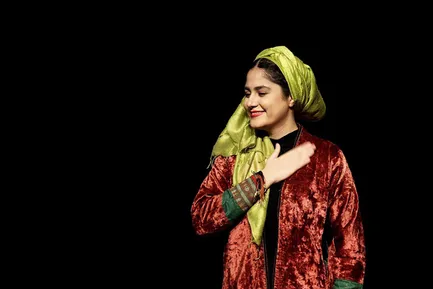 سحر بروجردی کیست؟ / به بهانه قطعه موسیقی مشترک سحر محمدی با علیرضا قربانی