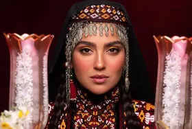 عکس جدیدی از مونا کرمی و پسرش منتشر شد