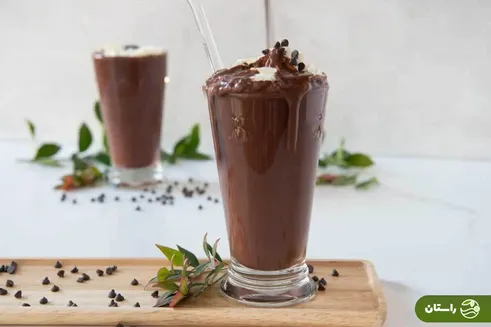 طرز تهیه اسموتی پروتئینی شکلاتی؛ وعده سالمی که ساعت‌ها سرپا نگه‌تان می‌دارد
