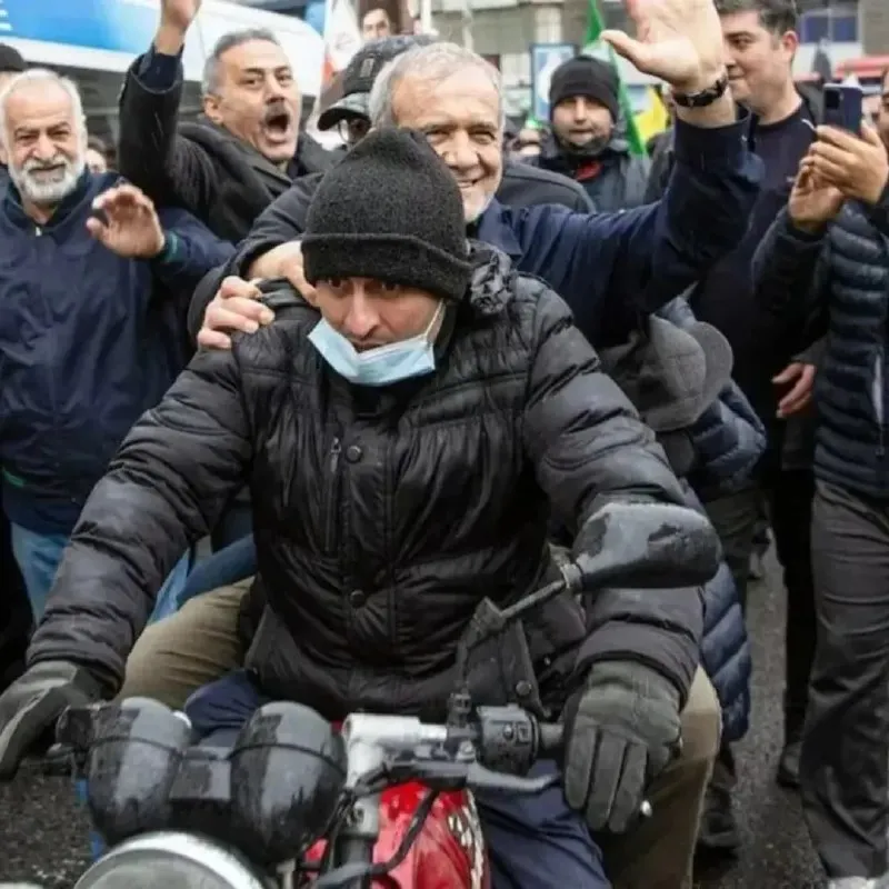 موتورسواری پزشکیان