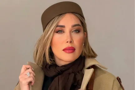 (عکس) ژست‌های خاص سارا منجزی‌پور در استایل جدیدش جلب توجه کرد