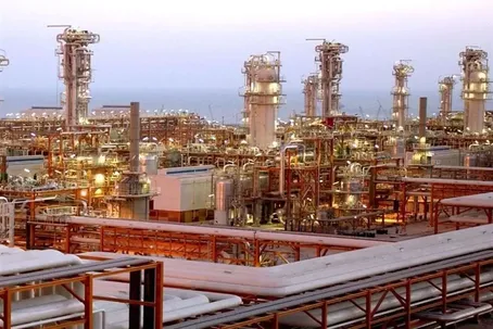 (ویدئو) حمله موشکی به تاسیسات پتروشیمی پارس جنوبی