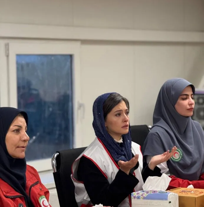 پردیس احمدیه و شعار مرگ بر آمریکا پردیس احمدیه و شعار مرگ بر آمریکا